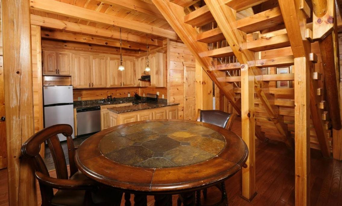 Smoky Vista Lodge Sevierville Ngoại thất bức ảnh